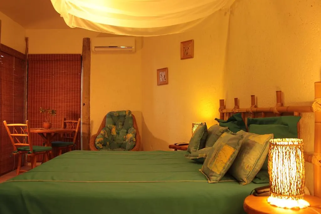 Pensión Bangalore Suites Garopaba